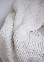 Load image into Gallery viewer, Cozy Baby Blanket - Chunky Yarn
