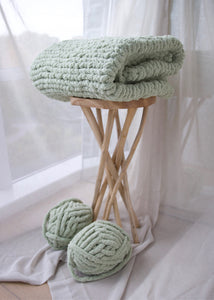 Cozy Baby Blanket - Chunky Yarn